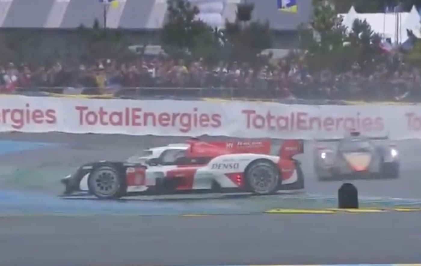 Toyota saun at start of 2021 Le Mans 24 Hours